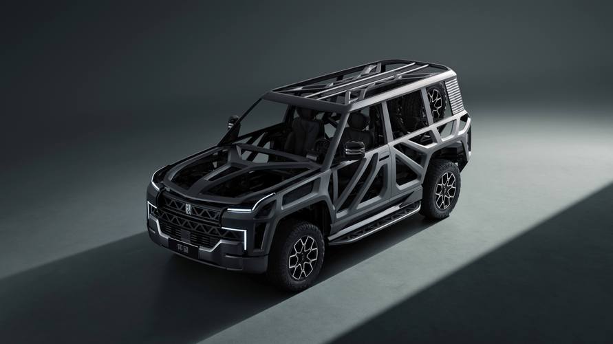 广州345仰望U8硬派越野的科技魅力，国能汽车对传统燃油车市场的冲击